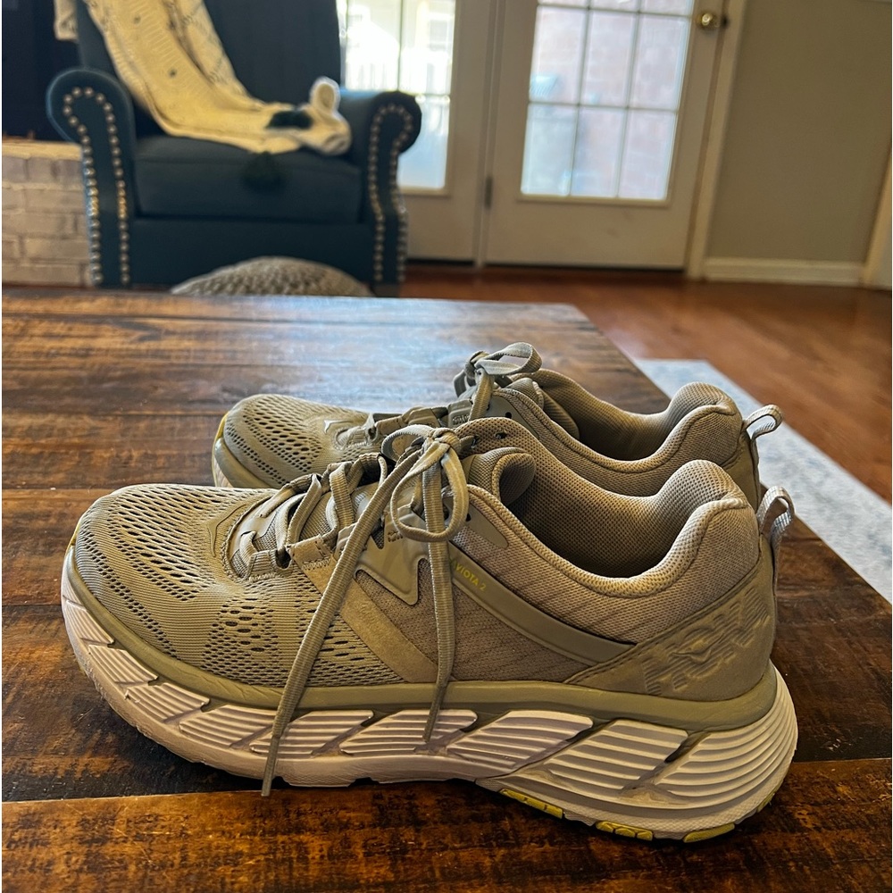 Women’s Hokas Size 9.5